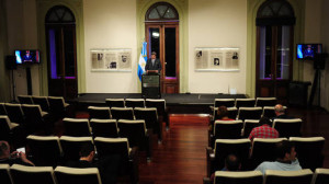 Conferencia de prensa sin prensa Scoccimarro-Monachesi_Clarín_20131101_0240_24